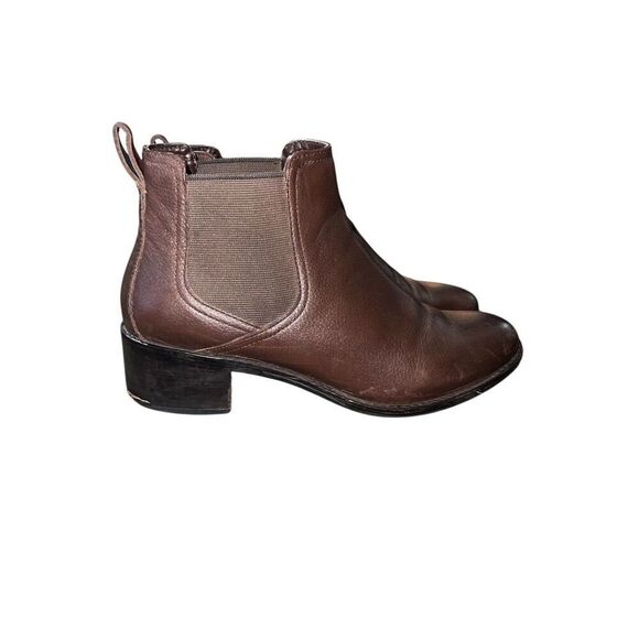 Cole Haan Women’s Brown Slip On Leather Chelsea Boot 212819 Size 8B - Picture 1 of 9